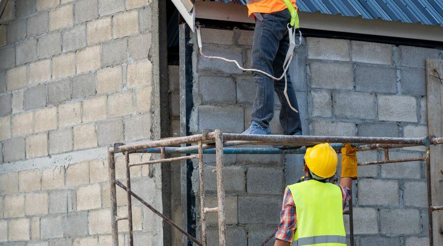 Expert Emergency Roof Repairs services in Morganville, KS